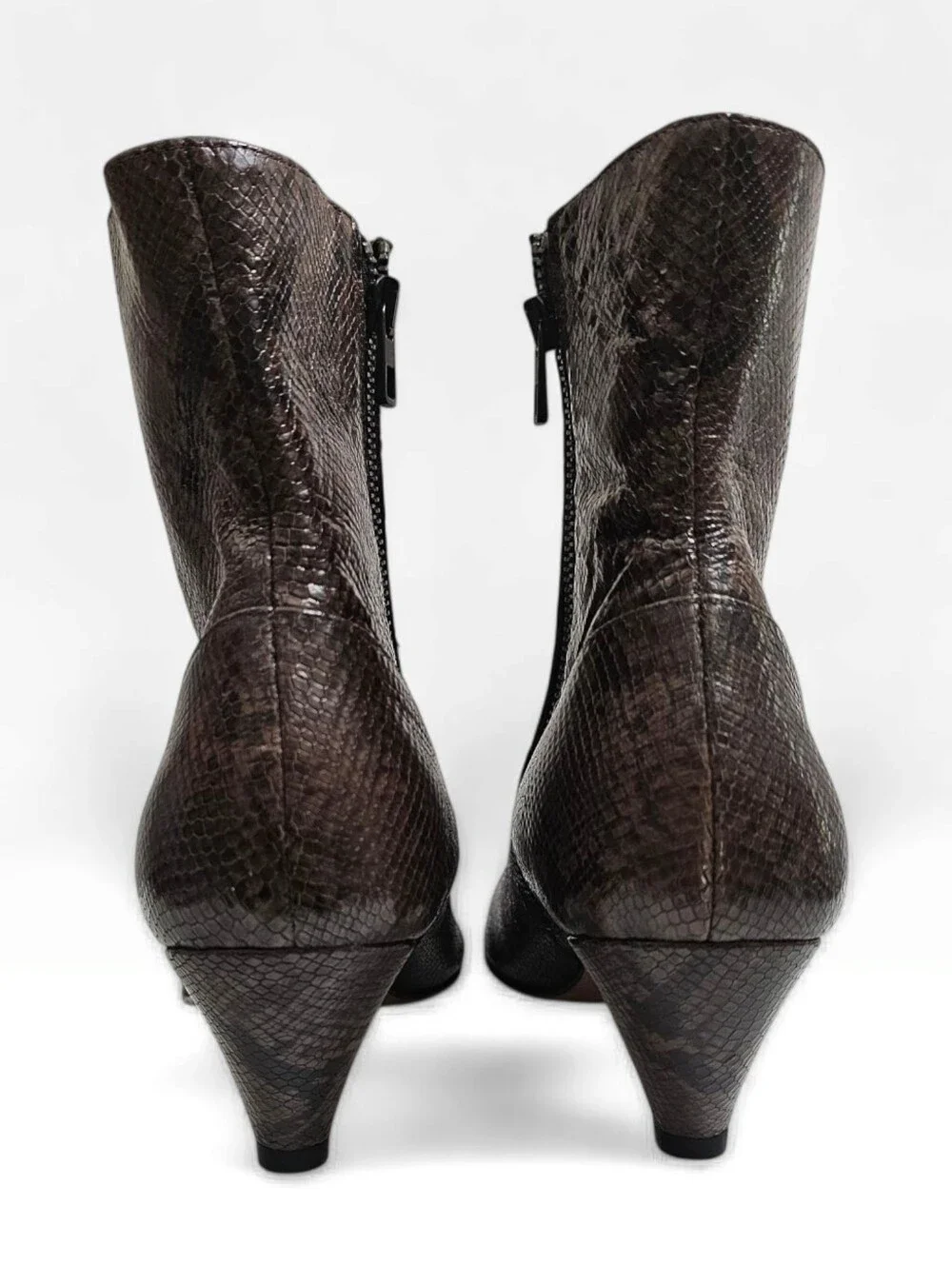 VINCE Meta Brown Snake Print Leather Pointed Toe Kitten Heel Ankle Booties 8.5M